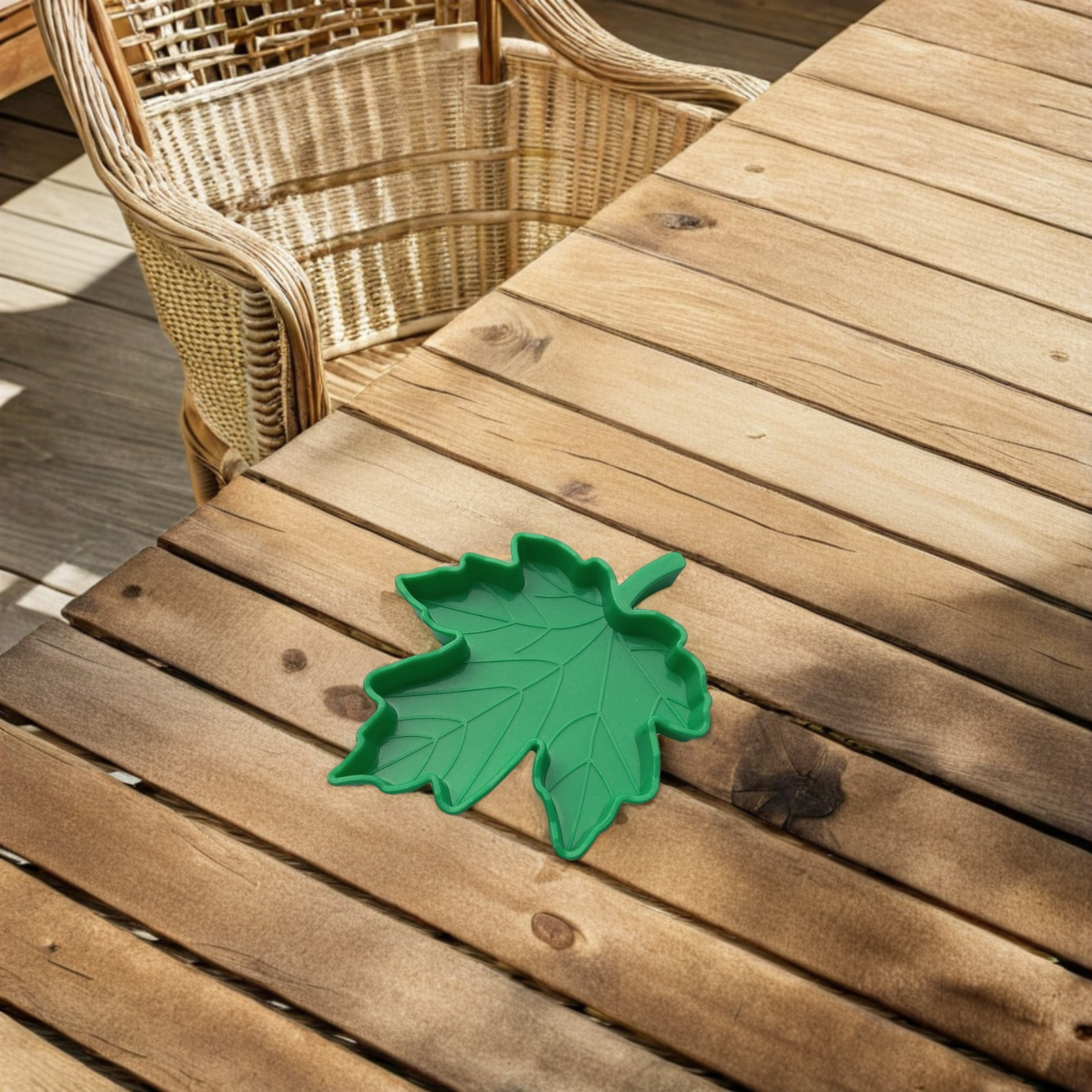 8Pcs Realistic Maple Leaf Rept - Water Dish Reptile review and price